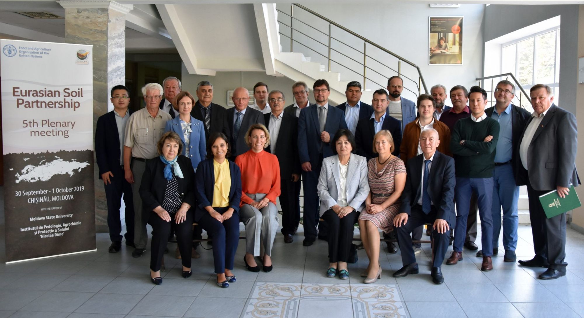 Participants_of_the_Eurasian_Soil_Partnership_5th_Plenary_meeting__Chisinau___the_Republic_of_Moldova___2019